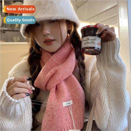 Chocolate-colored Korean  of the autumn and winter wild mono