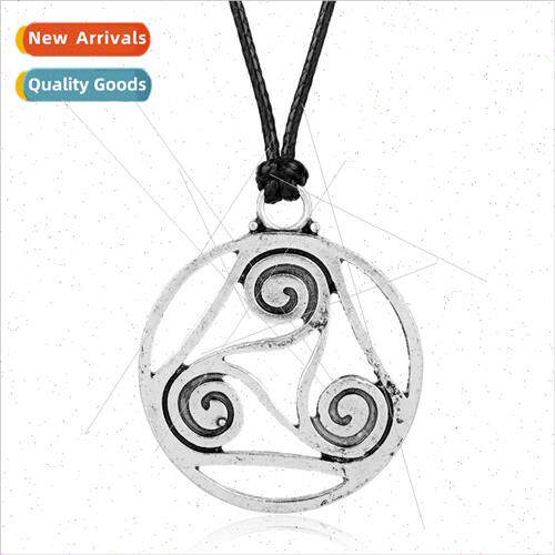 Movie & TV Peripherals Teen Wolf Teen Wolf Triskele Pendant