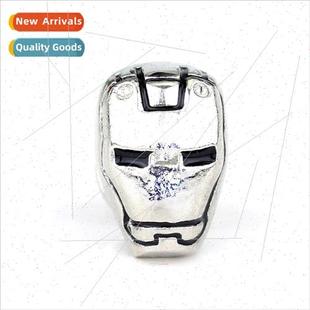 Iron Man the anime badge surrounding cartoon New brooch