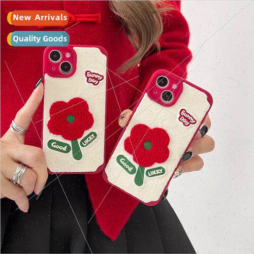 Autumn and winter plush embroidery small red flower 适用 iPh