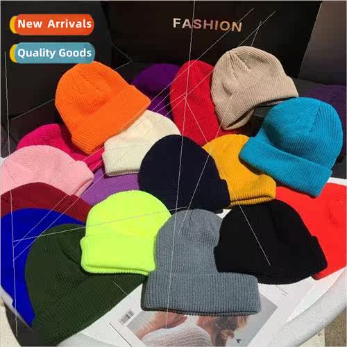 Korean  of the round top of the fall and winter knitted wool