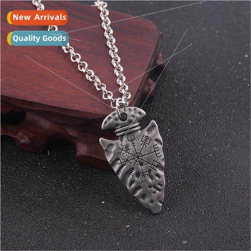 Vintage Viking Necklace Triangle Shield Compass Compass Neck