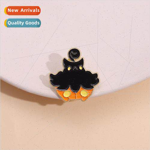 Game  cool pumpkin head brooch metal badge props costume cor