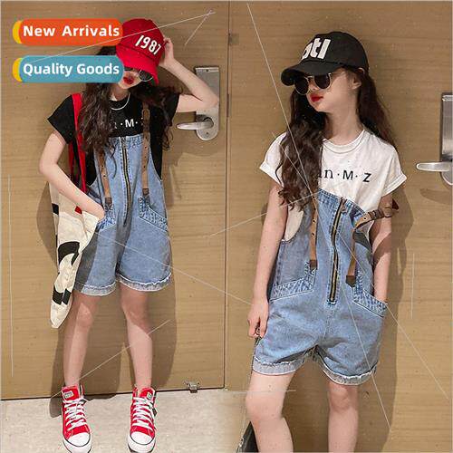 Korean  of the fashionable childrens suit girls letters T-sh