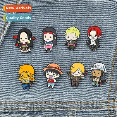 Q  of the King of Thieves ffy metal brooch anime Nautical Ki