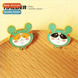 with Broo Yellow Alloy Hat Mouse Corgi Black and Badge Puppy