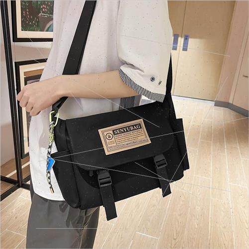 New casual cool literary shoulder bag 2023 men and women stu
