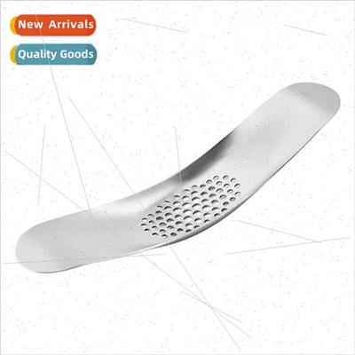Stainless Steel Garlic Press Curved Kitchen Garlic Pounder G