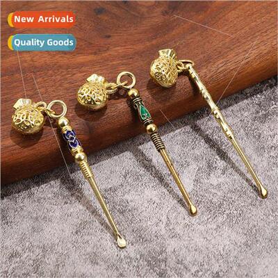 Vintage imitation brass auspicious totem ear scoop plus smal