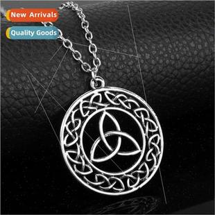 Ancient battlefield legend symbol alloy pendant retro person