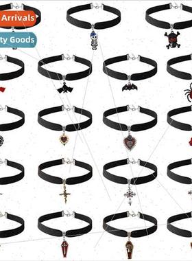 Gothic Dark Bat Spider Skull Halloween Necklace Cross Pendan