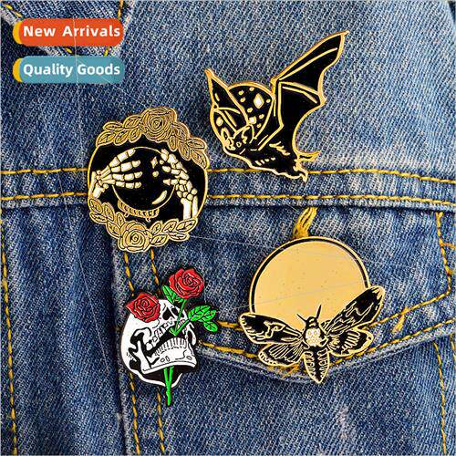Vintage Punk Jewelry Creative Bat Bee Rose Skull Hand with C