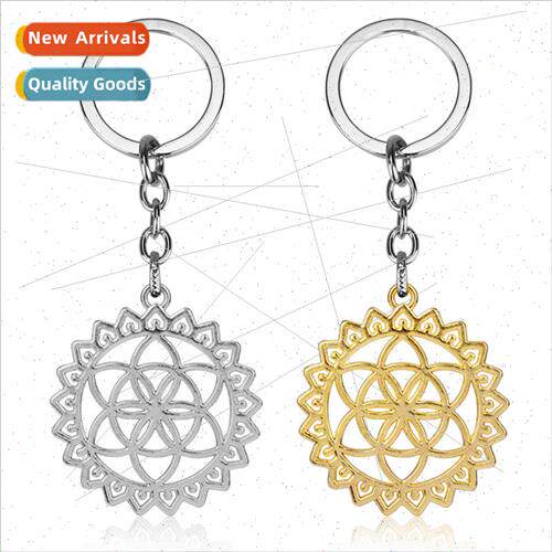 New hollowed out flowers alloy keychain creative life flower