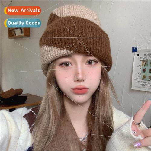 Autumn and winter new Korea show face small knitted cap fema