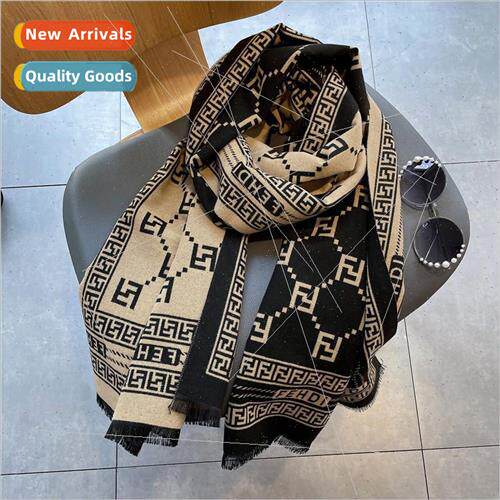 Wind scarf female fall and winter new letters geometric faux