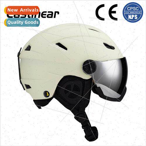 Ski helmet one-piece with ski lens warm snow helmet adult ou