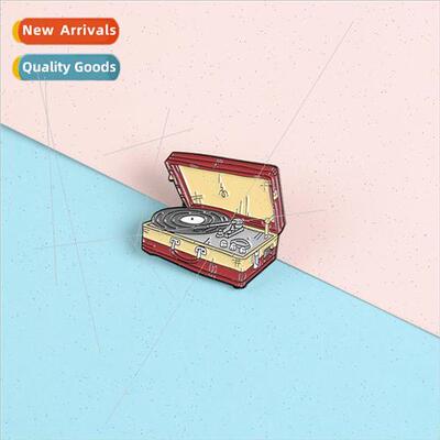 New Products Punk Retro ggage Record Player Cartoon Brooch H