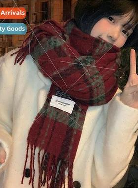 Date red plaid scarf female winter thickened warm retro hund