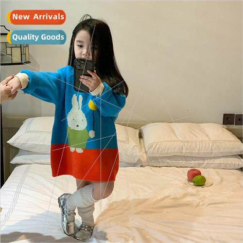 Girls sweater 2022 fall and winter new childrens cartoon bun