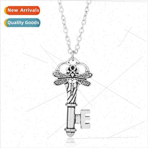 New Alice in Wonderland Dragonfly Key Pendant Necklace Vinta