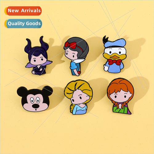 Cute cartoon characters around the metal badge Donald Duck M