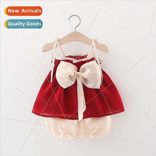 Girls summer suspenders shorts two-piece new childrens suit