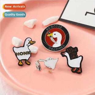 Trickster goose drip Cartoon brooch game oil cri animation