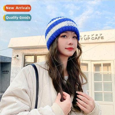 Apparent face small autumn and winter letters patch knitted