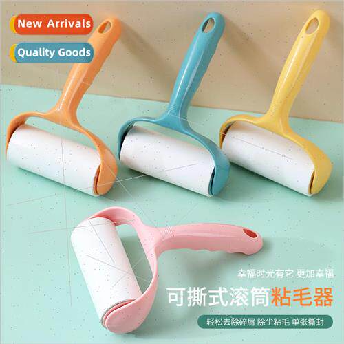 Clothes sticker roller to remove hair dusting paper roller b