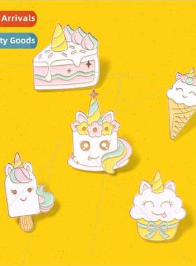 Japan and Korea girls sweet and lovely cake brooch metal bad