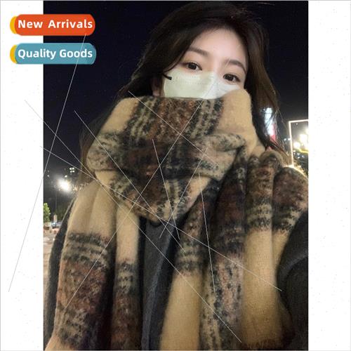 Retro Merade wind scarf female winter warm wild brown plaid