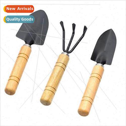 Iron gardening tools set of three turning pots and changing