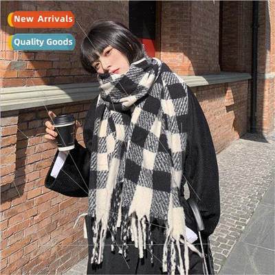 Black and white plaid scarf female winter England classic pl