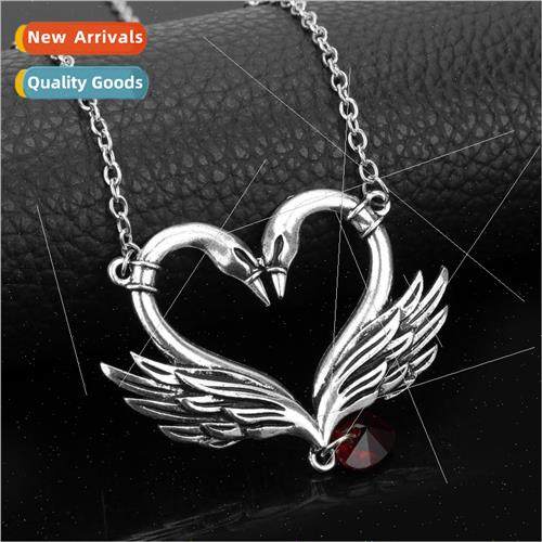 Film and  retro swan necklace simple fashion creative love h
