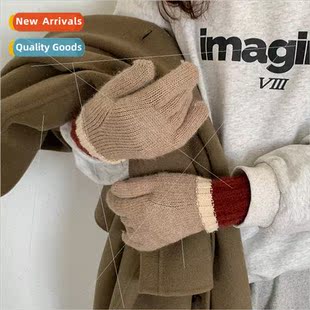 warm gloves touch and finger winter split Autumn splicing