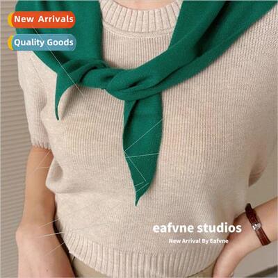Versatile simple warm knitted triangular scarf multifunction