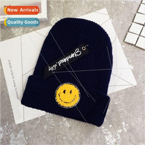 2018 fall and winter Korea smiley face labeled wool cap fema