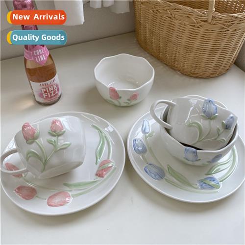 Ins cream color relief three-dimensial tulip retro French ce