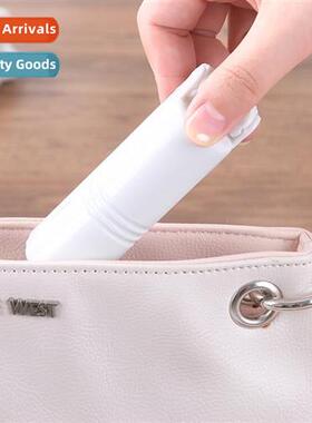 Portable folding anti-static clothing silice dusting roller