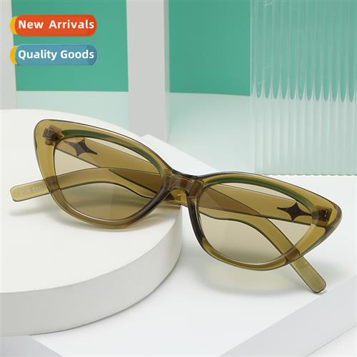 2116 retro cat eye small face sunglasses four corners stars