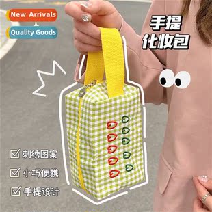 small portable large Cosmetic cosmetic female capacy was bag