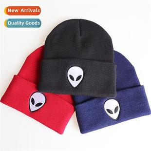 alien aliens skull embroidered wool cap men  women knted cap