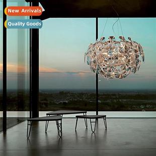 restaurant bar art che pine chelier balcy Scinavian villa