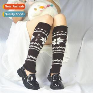 fall and winter Female rolled versi snowflake edge Korean