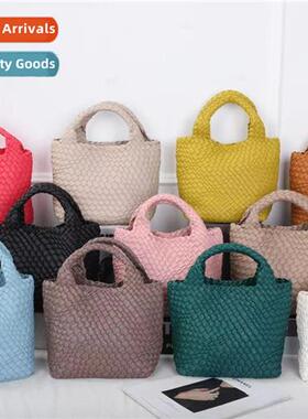 2023 new bag simple woven tote bag nd woven hbag casual fash