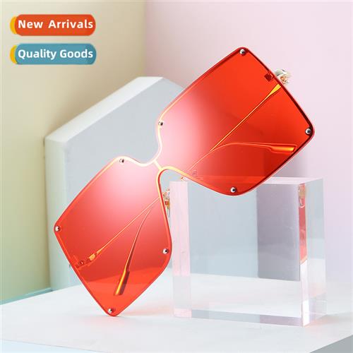 2021 Retro love sunglasses new red large face metal adult