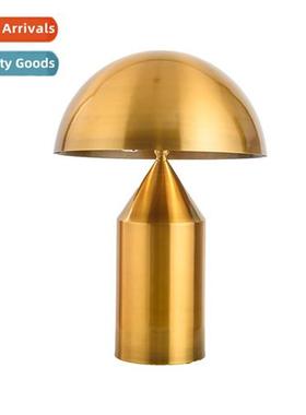 Modern minimalist whe black gold bedroom bedside table lamp