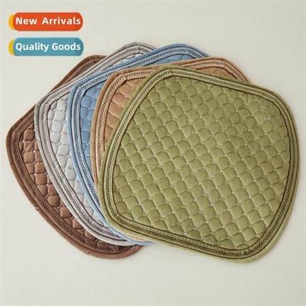 Modern light luxury atmosphere crystal velvet n-slip quilted