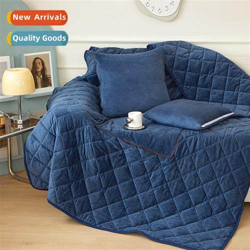 Thickened crystal velvet summer portable dual-use pillow que