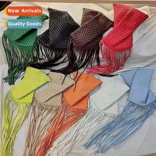 ins super fire fashi tassel woven clutch hbag hbag hbag 2023